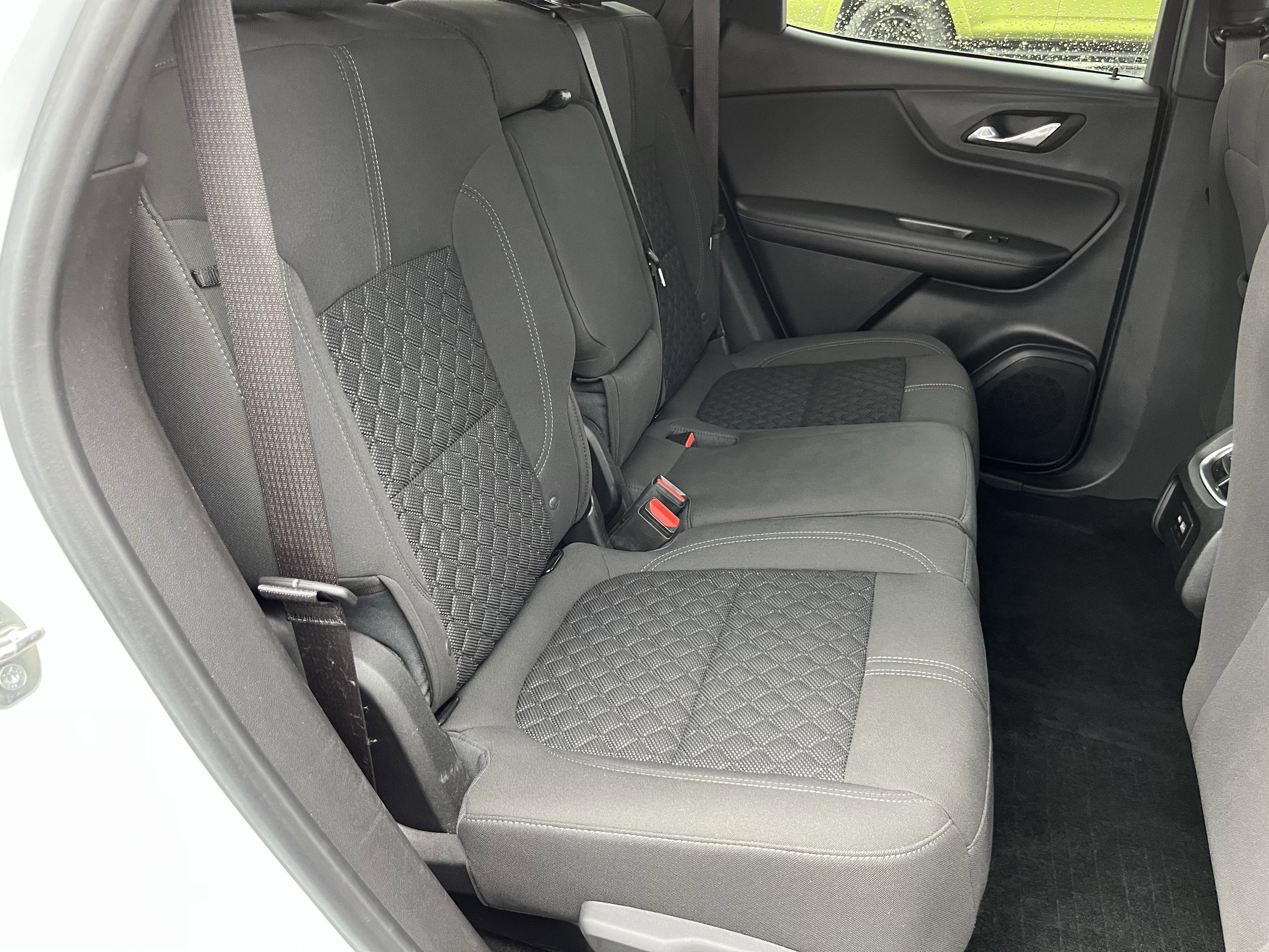 Used 2021 Chevrolet Blazer LT AWD/4WD image 4