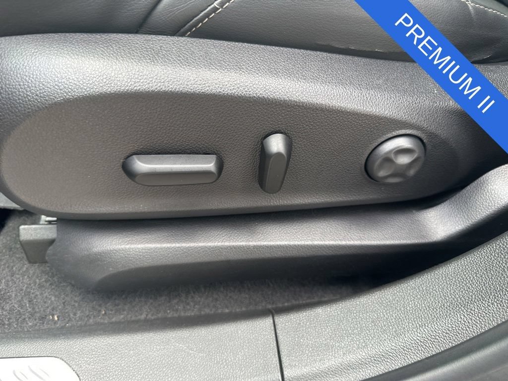 Used 2017 Buick Envision Premium AWD/4WD image 12