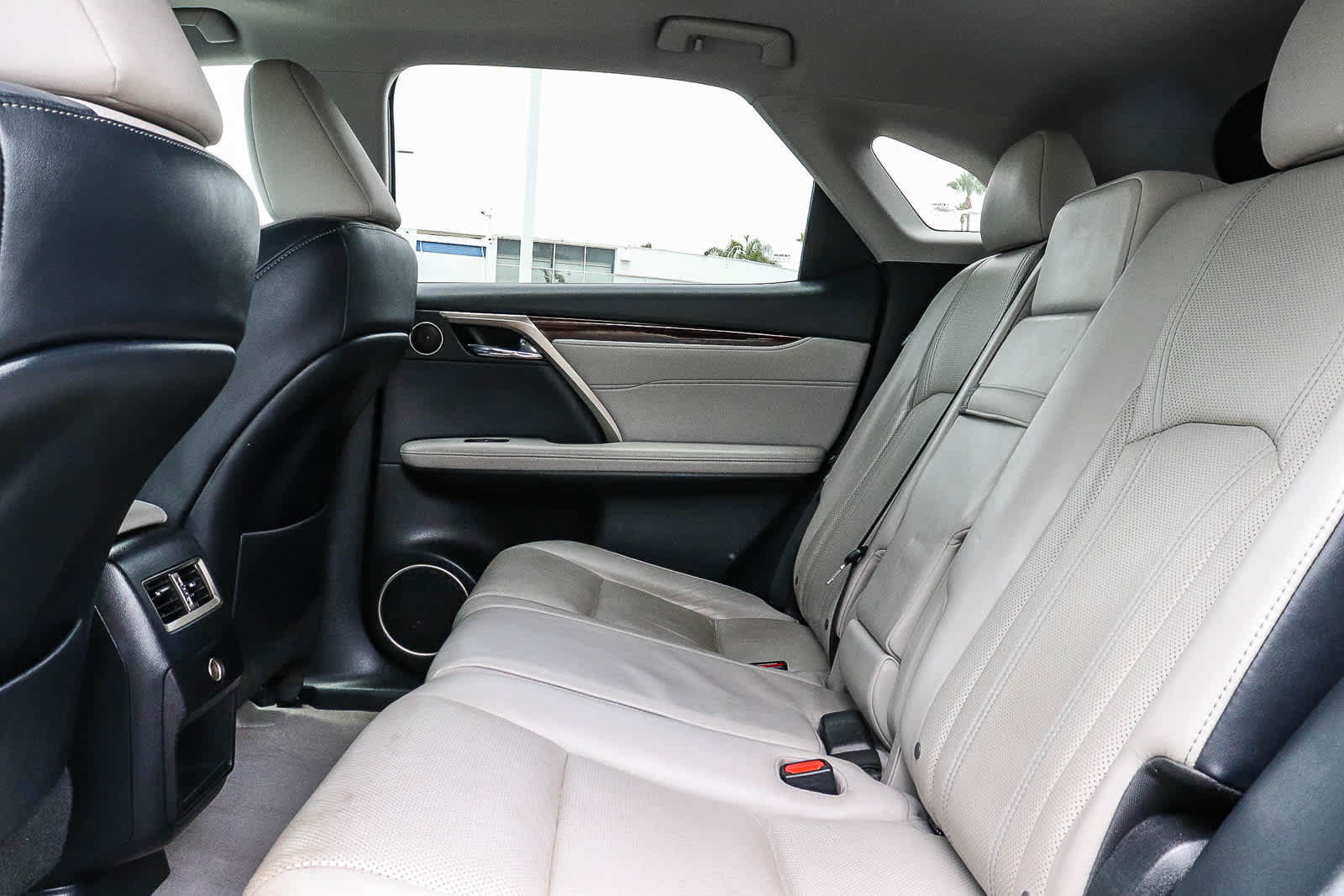 Used 2017 Lexus RX 350 FWD w/ Premium Package image 27