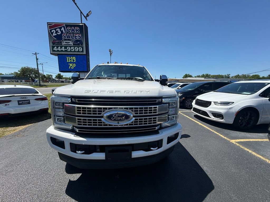 Used 2019 Ford F350 Platinum w/ Platinum Ultimate Package AWD/4WD image 9
