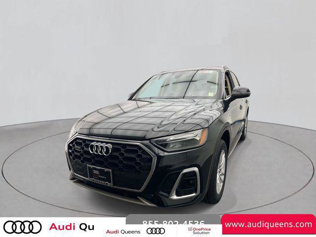 Certified 2023 Audi Q5 2.0T Premium w/ Convenience Package AWD/4WD image 1