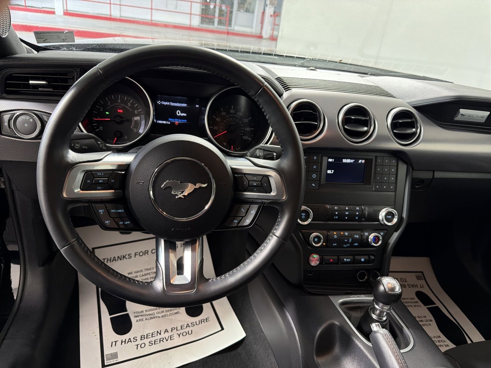 Used 2022 Ford Mustang GT RWD image 16