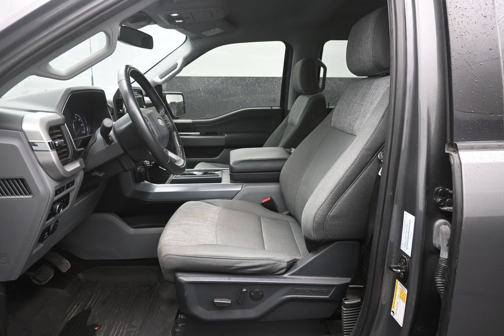 Used 2022 Ford F150 XLT w/ Equipment Group 302A High AWD/4WD image 18