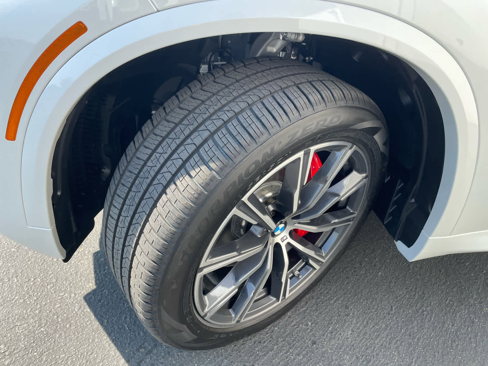 New 2026 BMW X5 xDrive40i w/ M Sport Package image 20