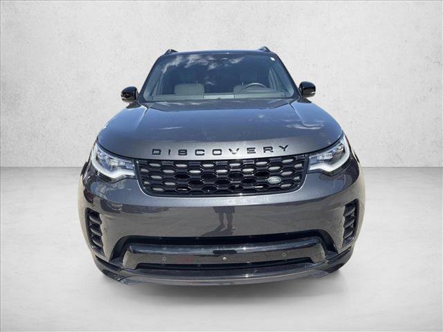 Used 2024 Land Rover Discovery Dynamic SE AWD/4WD image 8