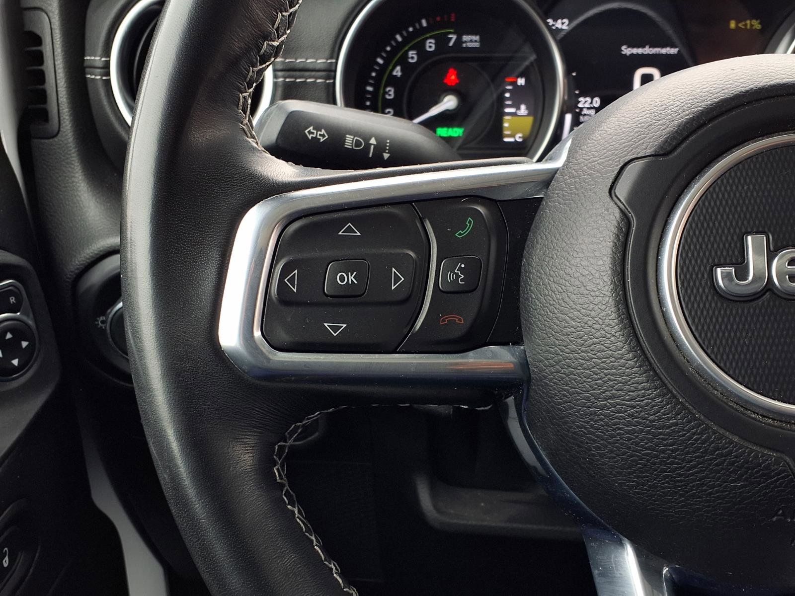 Used 2022 Jeep Wrangler Unlimited Sahara image 23