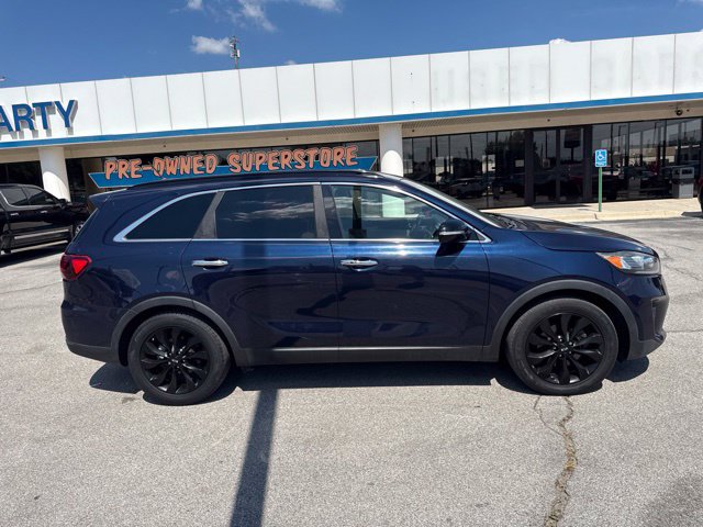 Used 2020 Kia Sorento S FWD image 2