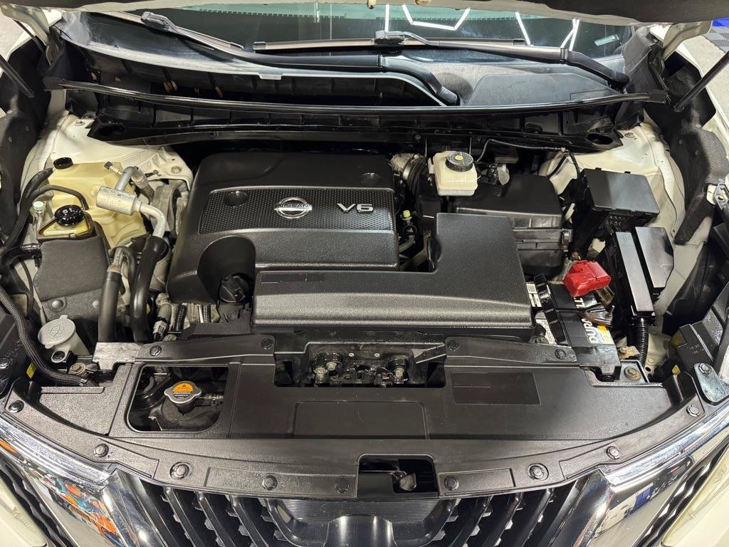 Used 2016 Nissan Murano S AWD/4WD image 10