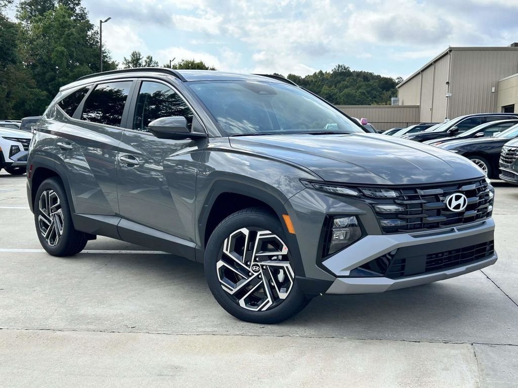New 2026 Hyundai Tucson SEL Plus FWD image 1