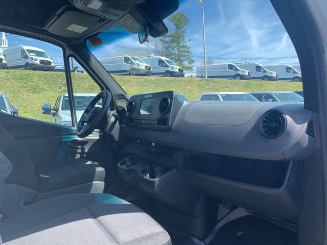 Used 2024 Mercedes-Benz Sprinter 2500 image 19
