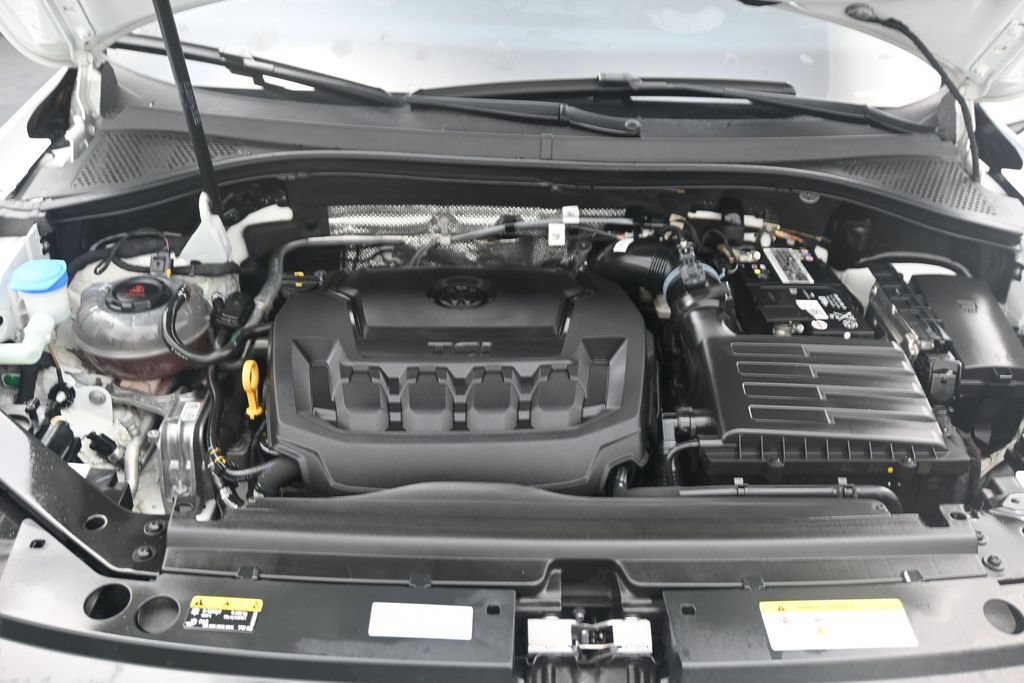 Used 2023 Volkswagen Tiguan SE FWD image 11