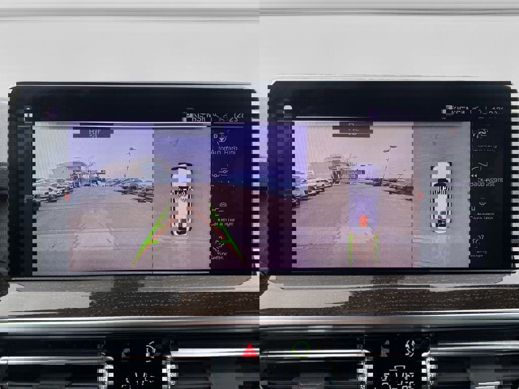 Used 2024 BMW X4 xDrive30i image 17