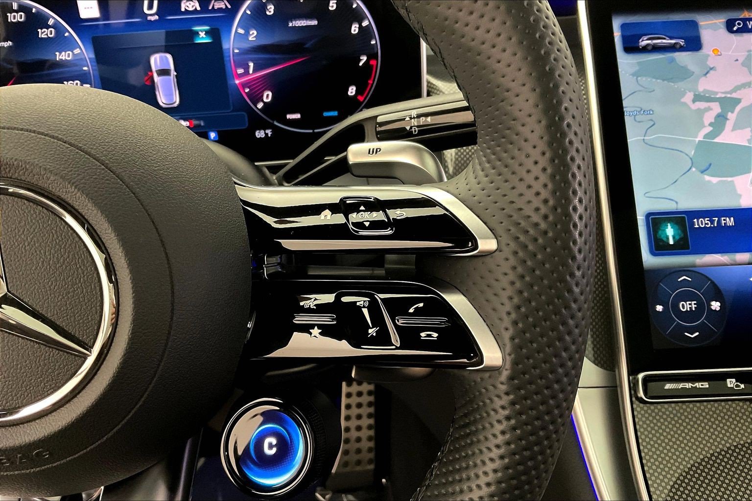 Certified 2025 Mercedes-Benz GLC 43 AMG 4MATIC image 12
