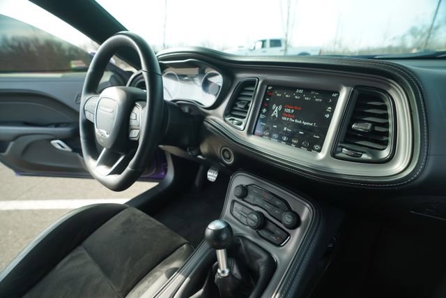 Used 2023 Dodge Challenger R/T w/ Plus Package image 26