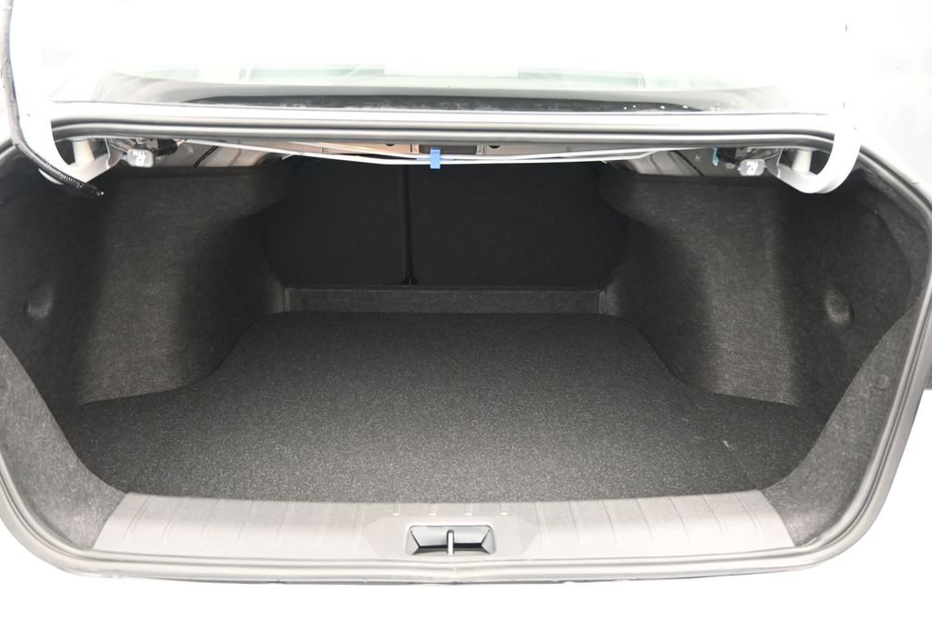 New 2026 Nissan Sentra SV w/ SV Convenience Package FWD image 13
