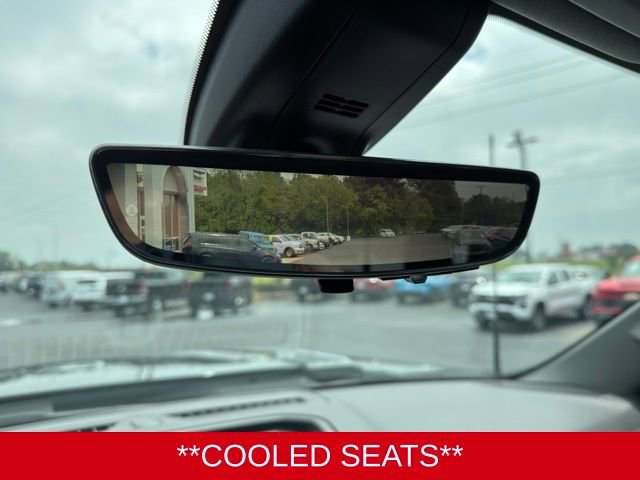 Used 2021 Chevrolet Silverado 2500 LTZ w/ Z71 Chrome Sport Edition AWD/4WD image 21