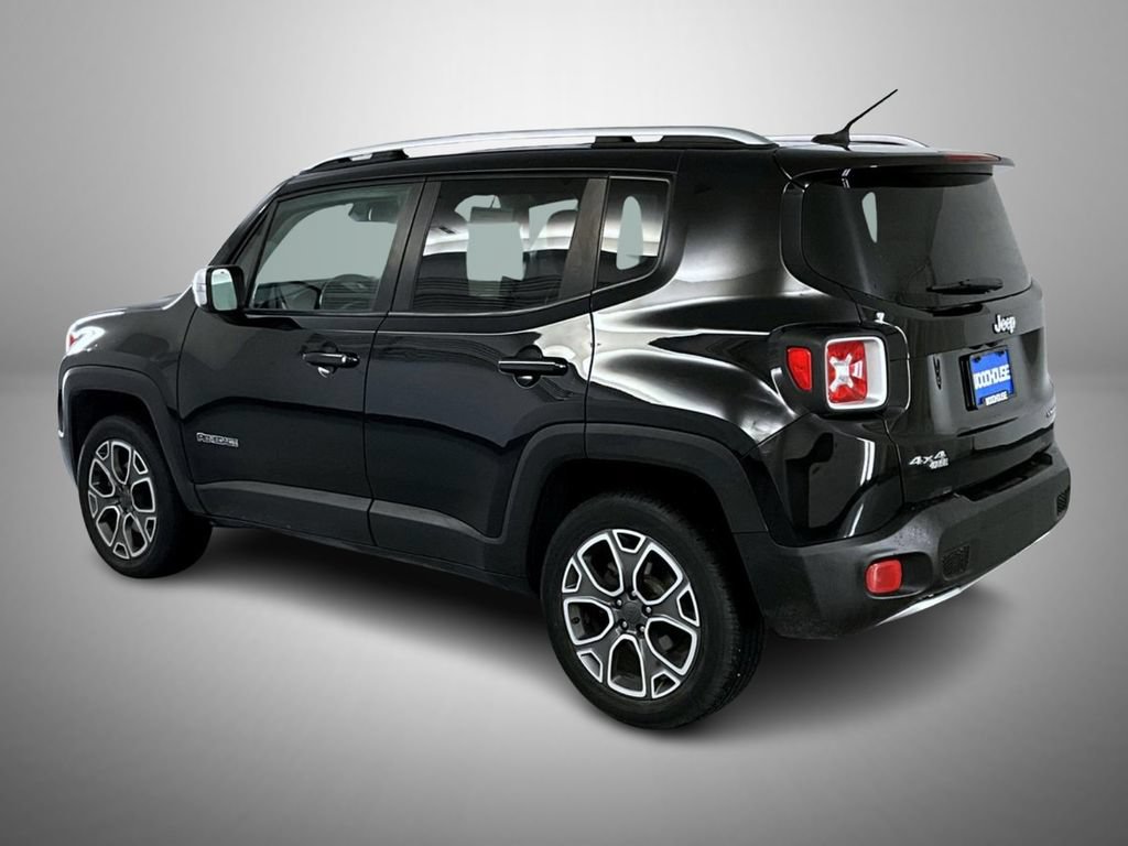 Used 2017 Jeep Renegade Limited AWD/4WD image 7