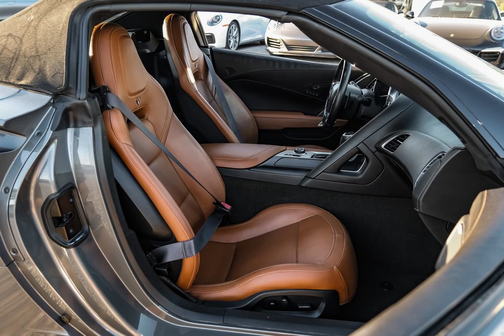 Used 2016 Chevrolet Corvette Stingray Convertible w/ 2LT Preferred Equipment Group image 33