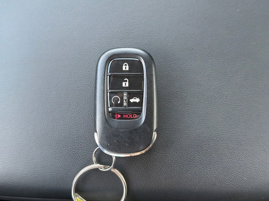 Used 2025 Honda Accord SE image 31