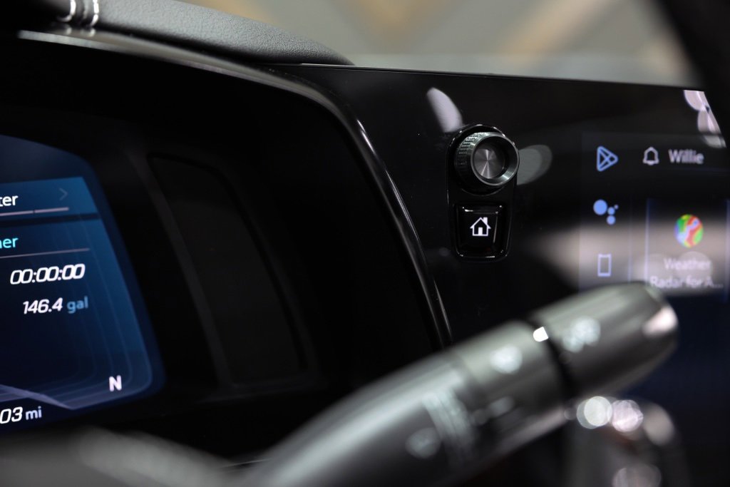 Used 2025 Chevrolet Corvette Z06 image 34