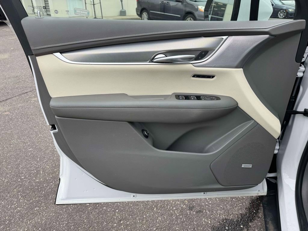 Used 2023 Cadillac XT5 Premium Luxury w/ LPO, Floor Liner Package AWD/4WD image 16