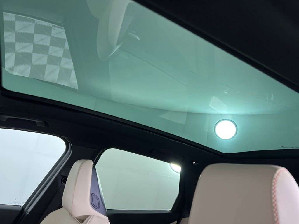 Used 2026 BMW X3 M50 w/ Premium Package image 21