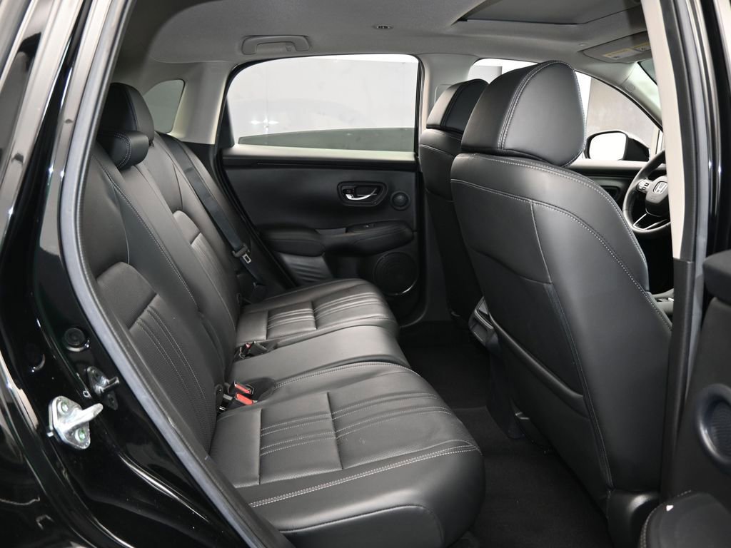 Used 2023 Honda HR-V EX-L image 43