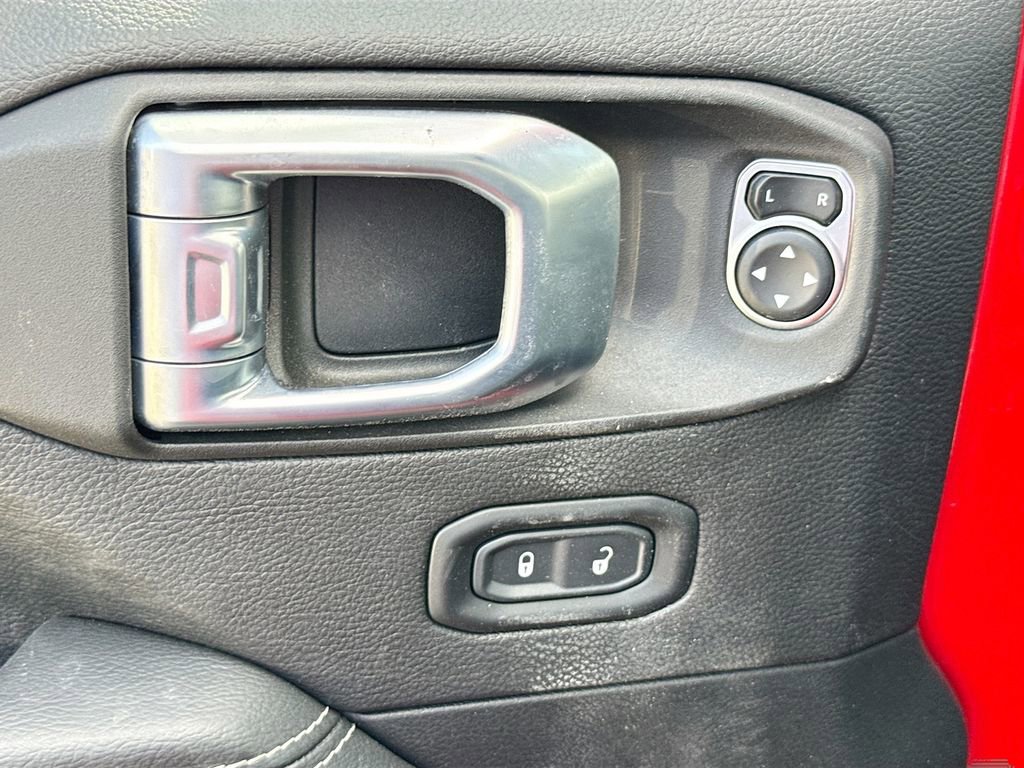 Used 2021 Jeep Wrangler Unlimited Sahara w/ Cold Weather Group image 19