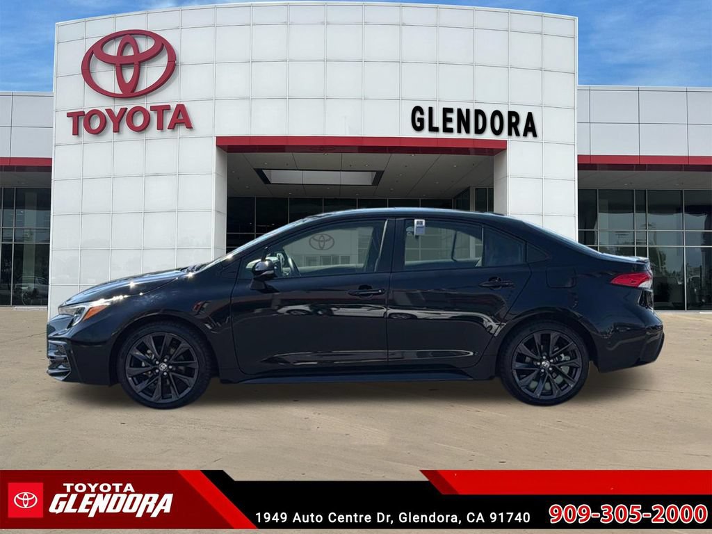 Certified 2024 Toyota Corolla SE w/ SE Package FWD image 6