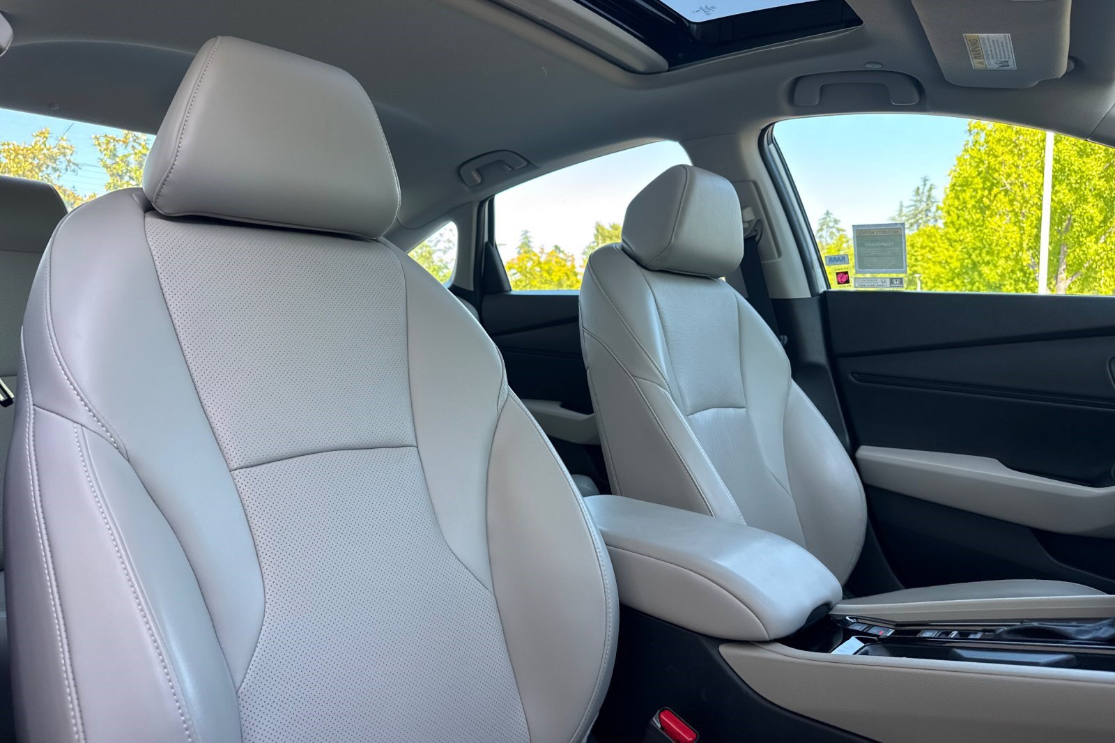 Used 2024 Honda Accord EX-L image 30