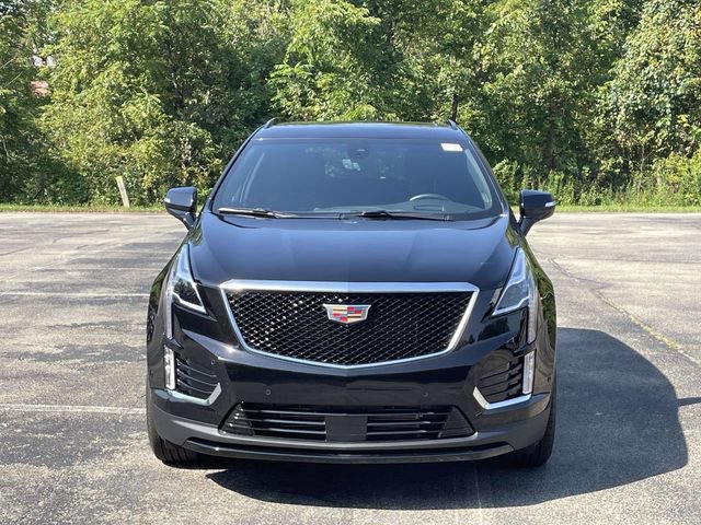 Certified 2026 Cadillac XT5 Sportv w/ LPO, Floor Liner Package AWD/4WD image 8