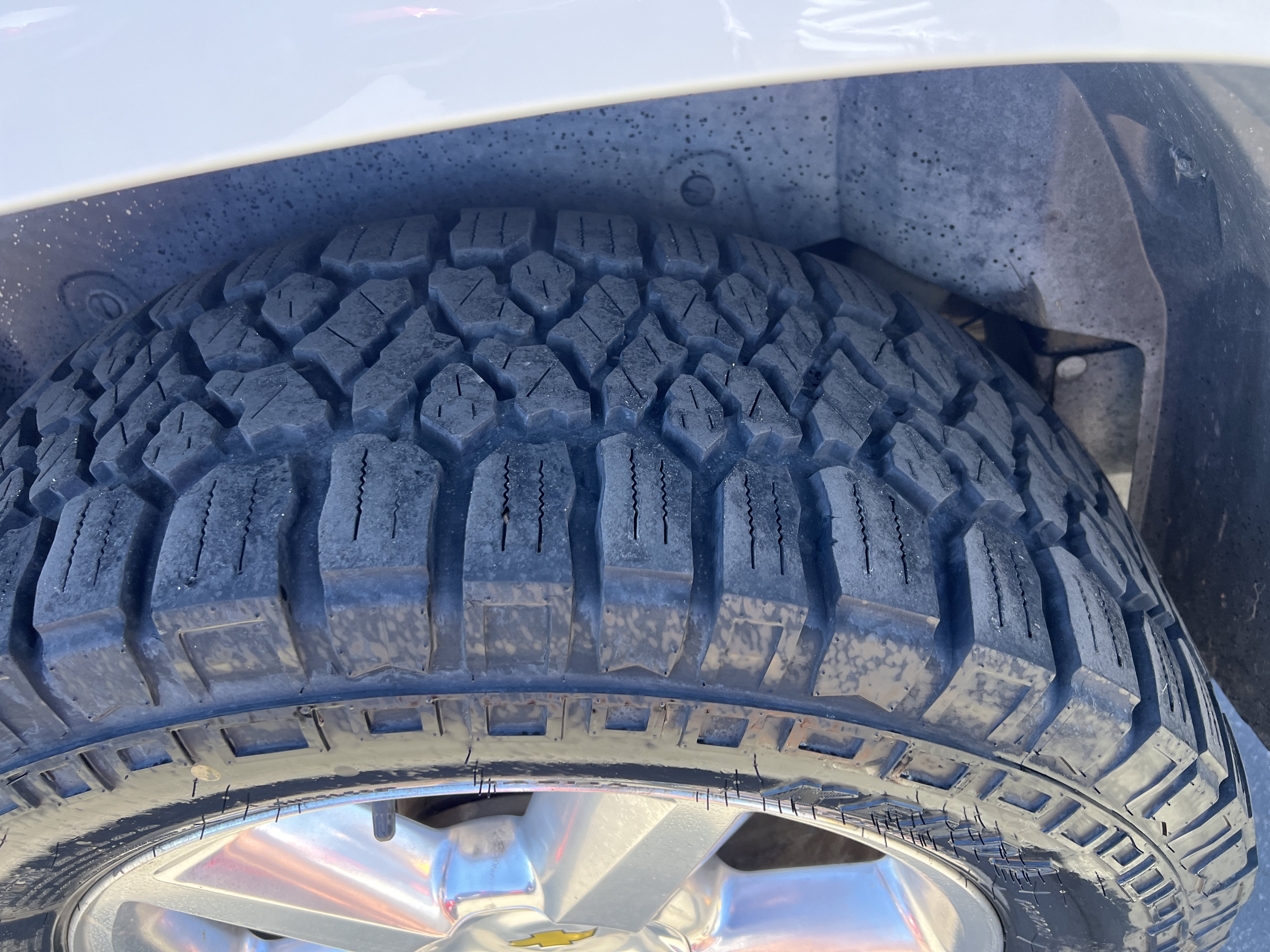 Used 2013 Chevrolet Tahoe LTZ AWD/4WD image 18