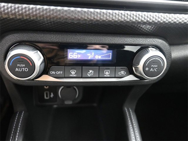 Used 2019 Nissan Kicks SV image 13