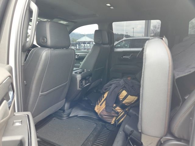 Used 2025 GMC Sierra 1500 AT4 w/ AT4 Premium Package image 19