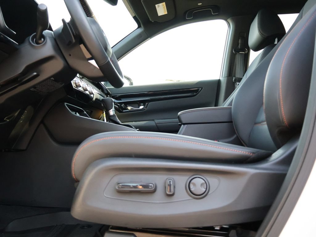 Certified 2026 Honda CR-V Sport Touring image 33