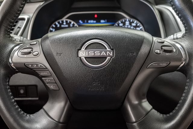 Used 2023 Nissan Murano SV FWD image 12
