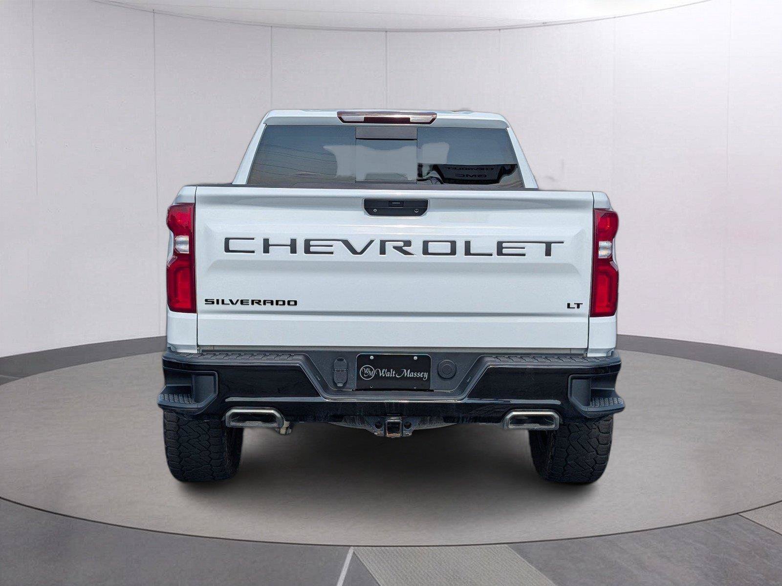 Used 2021 Chevrolet Silverado 1500 LT Trail Boss w/ Convenience Package II AWD/4WD image 4