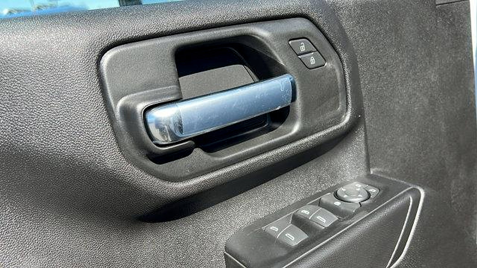 New 2026 Chevrolet Silverado 2500 Custom w/ Custom Convenience Package image 19