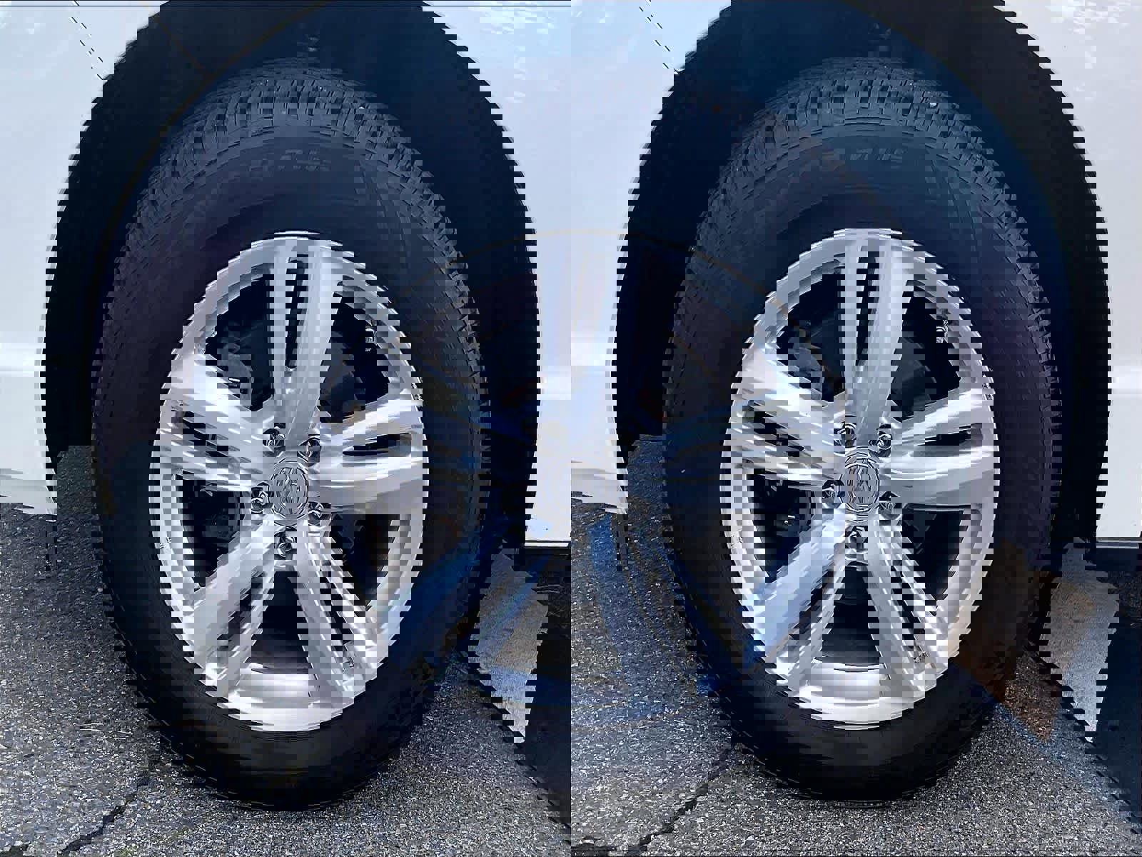 Used 2015 Acura RDX AWD image 11