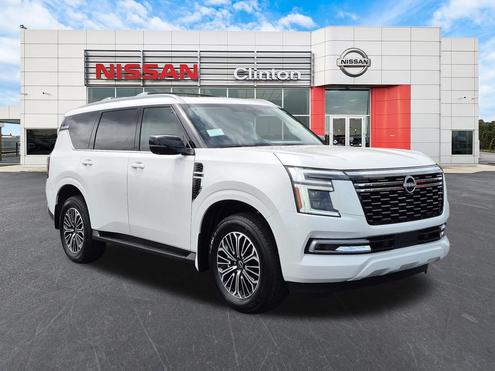 New 2026 Nissan Armada Platinum w/ Accent Package AWD/4WD image 1