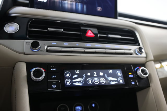 New 2026 Genesis G70 2.5T Prestige AWD/4WD image 29
