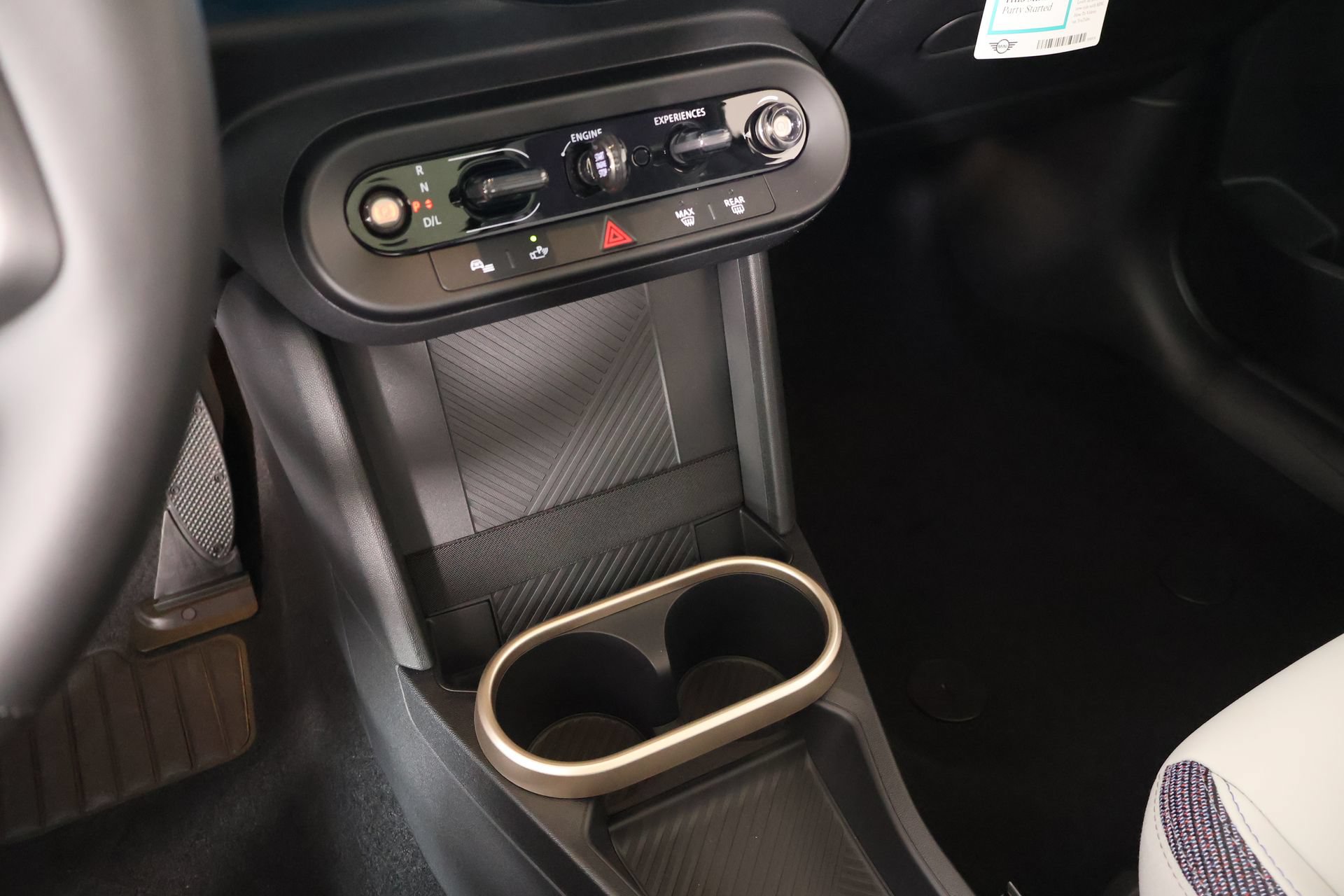 New 2026 MINI Cooper 2-Door Hardtop FWD image 7