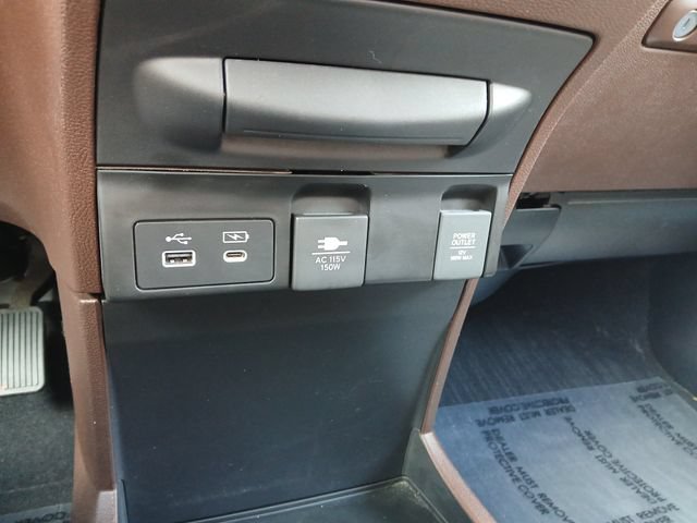 Certified 2025 Honda Odyssey Touring image 27