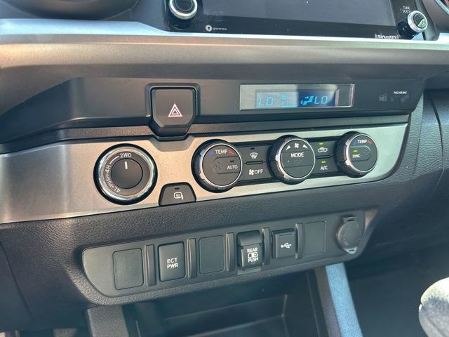 Used 2021 Toyota Tacoma SR5 w/ Trail Edition AWD/4WD image 39