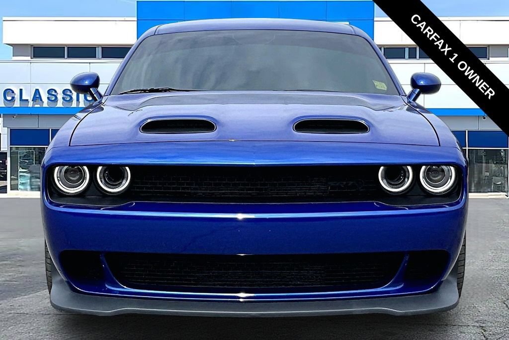 Used 2022 Dodge Challenger SRT Hellcat w/ SRT Black Package RWD image 18
