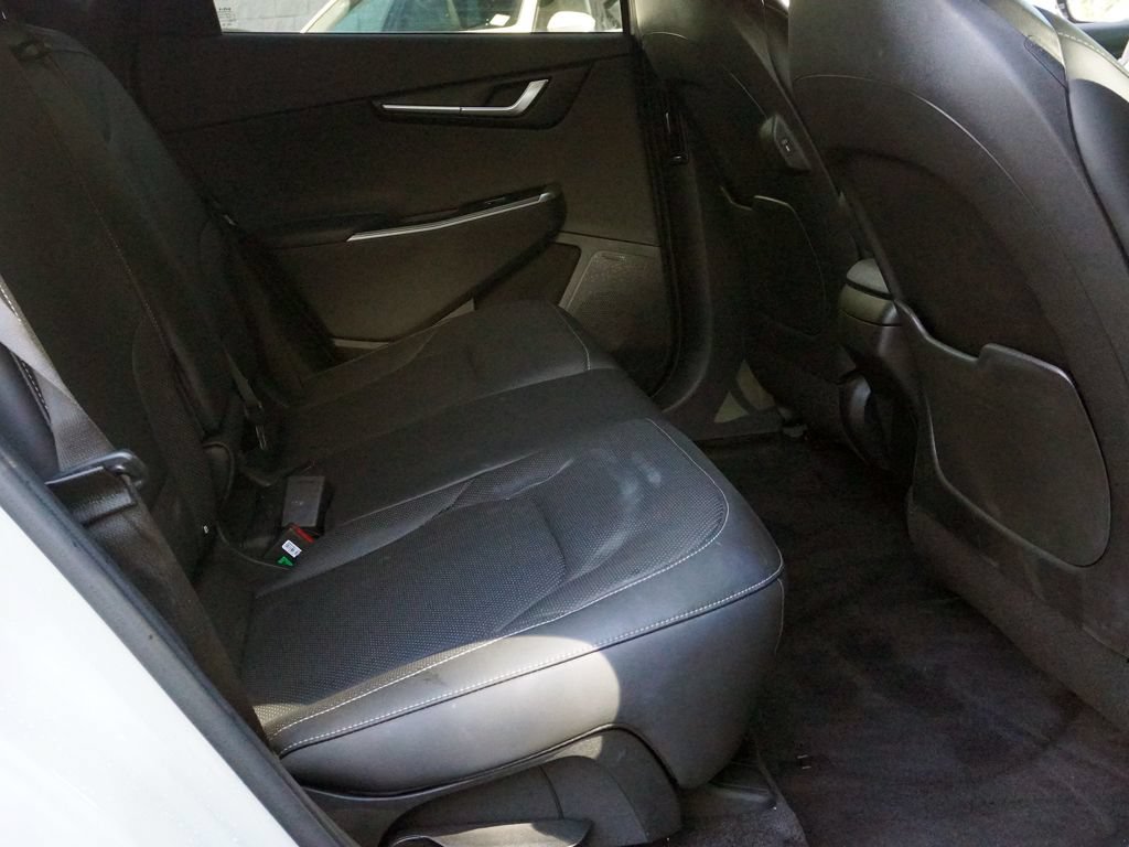 Used 2022 Kia EV6 Wind RWD image 31