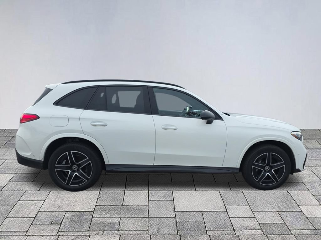 Certified 2025 Mercedes-Benz GLC 300 4MATIC image 8