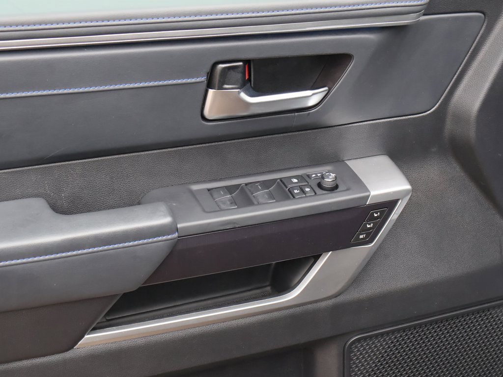 Used 2022 Toyota Tundra Platinum image 25