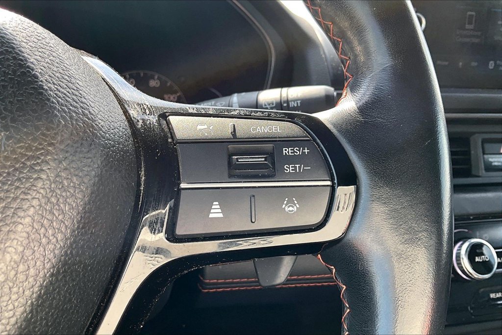 Used 2024 Honda Pilot TrailSport image 23