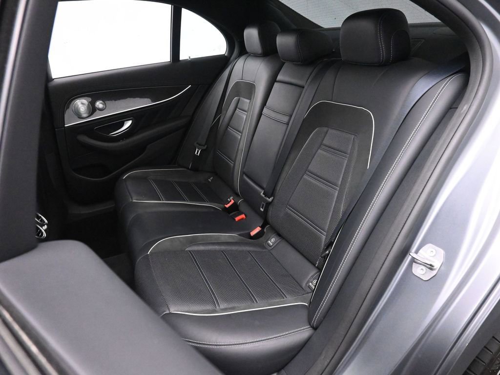 Used 2018 Mercedes-Benz E 63 AMG S image 20